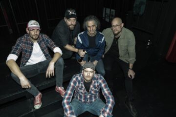 Grunge Alive Unplugged